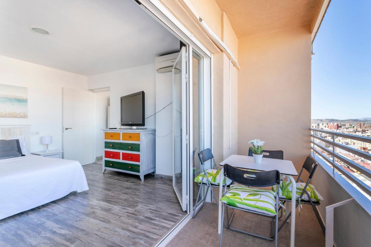 אליקאנטה Beach Suite, City & Mountain View מראה חיצוני תמונה