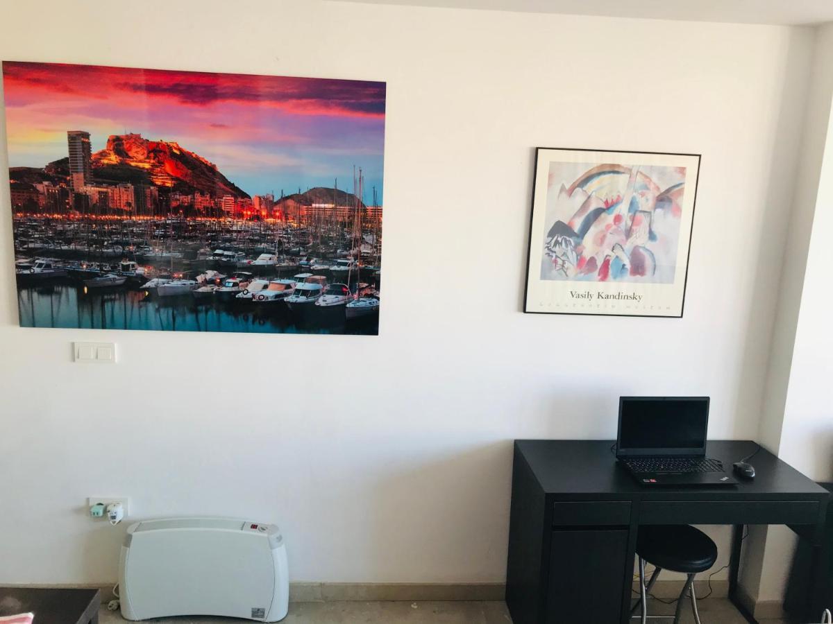 אליקאנטה Beach Suite, City & Mountain View מראה חיצוני תמונה